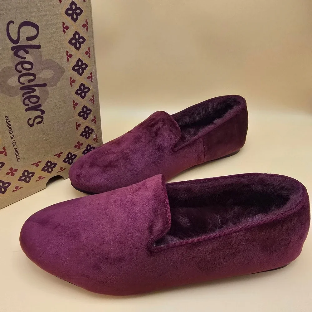 Skechers Cleo Cozy Loafer Fancy Dreamer Burgundy Faux Fur Flats Loafer Womens 8